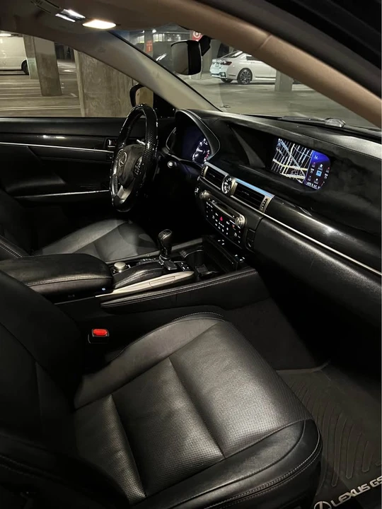 2016 Lexus GS 4th Gen - Image 13 of 18