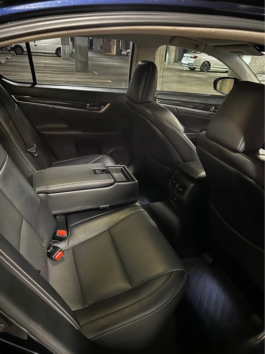 2016 Lexus GS 4th Gen - Image 15 of 18