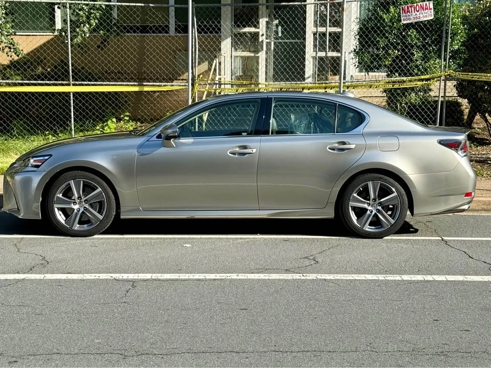 2016 Lexus GS 4th Gen - Image 3 of 17