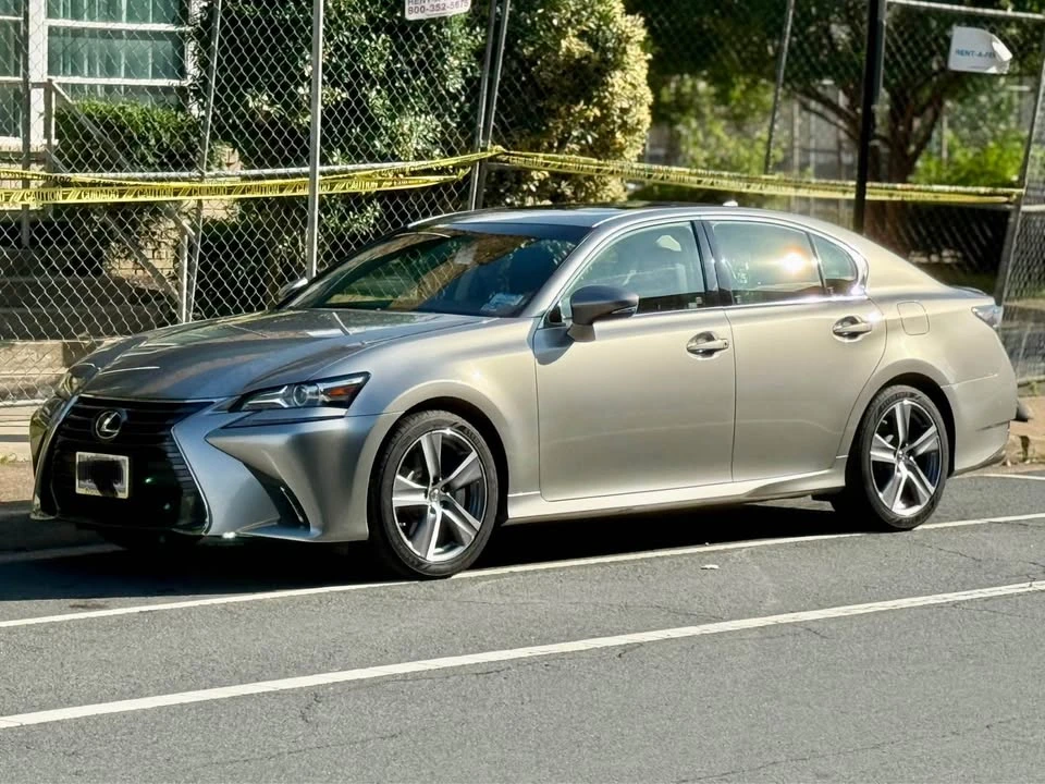2016 Lexus GS 4th Gen - Image 2 of 17