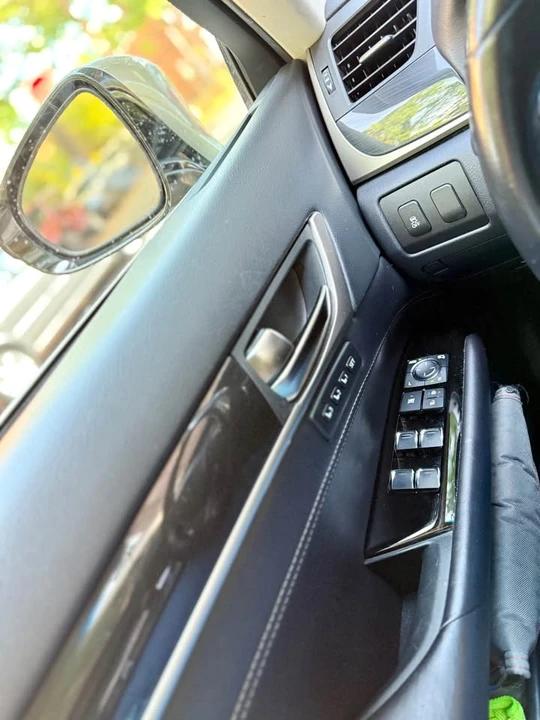 2016 Lexus GS 4th Gen - Image 10 of 17