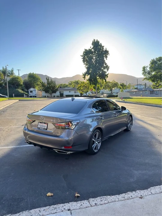 2016 Lexus GS 4th Gen - Image 3 of 3