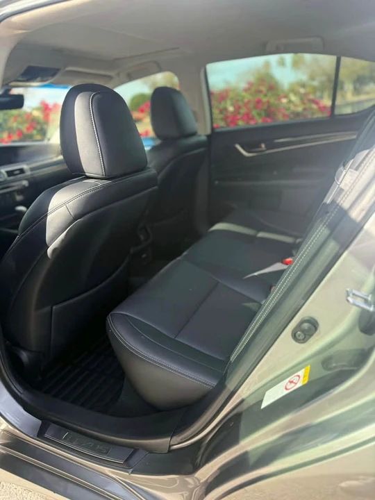 2016 Lexus GS 4th Gen - Image 5 of 5