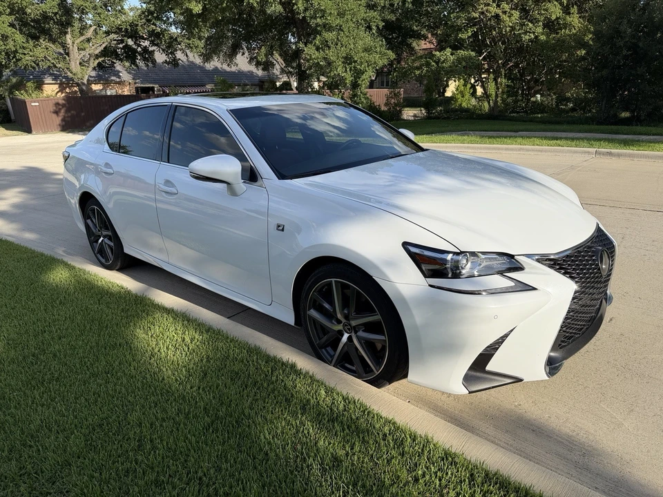 2016 Lexus GS 4th Gen - Image 3 of 29