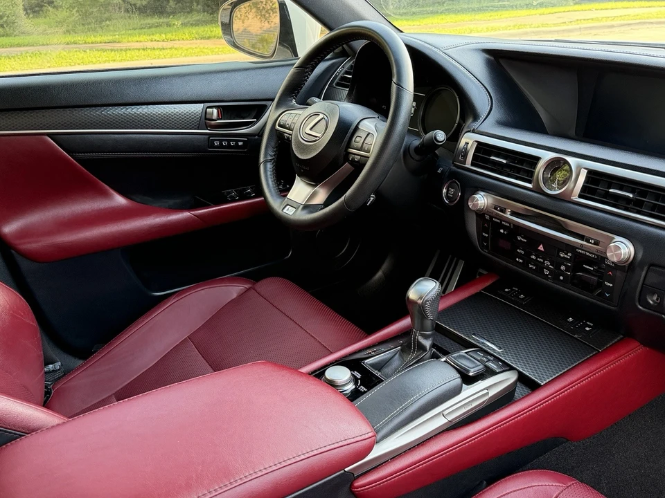 2016 Lexus GS 4th Gen - Image 20 of 29