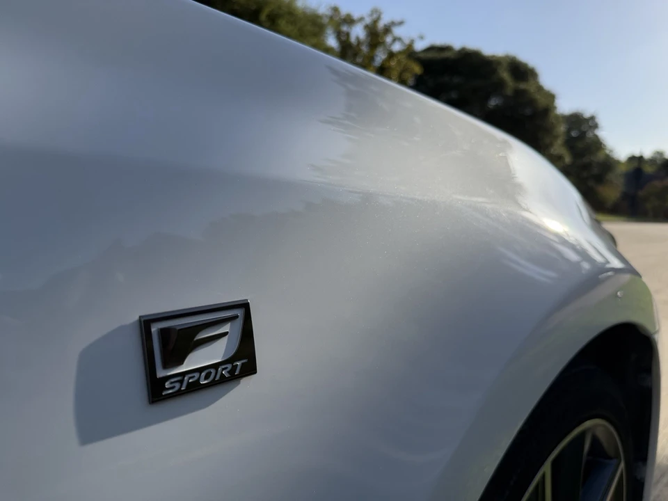 2016 Lexus GS 4th Gen - Image 9 of 29