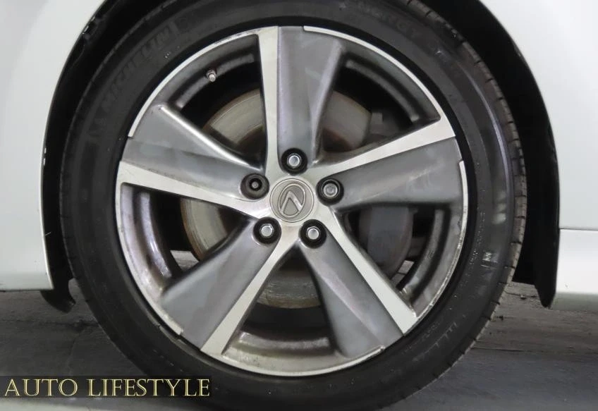 2016 Lexus GS 4th Gen - Image 17 of 21