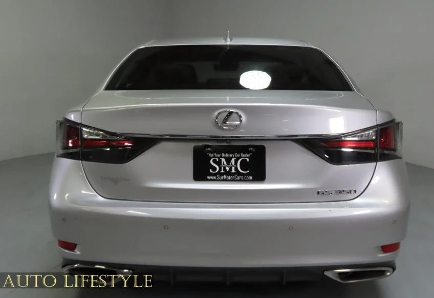 2016 Lexus GS 4th Gen - Image 10 of 21