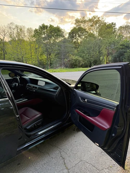 2016 Lexus GS 4th Gen - Image 10 of 17
