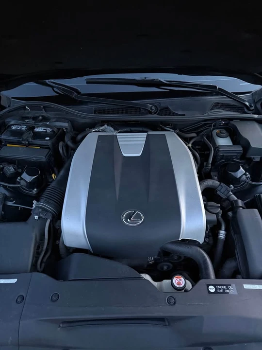 2016 Lexus GS 4th Gen - Image 14 of 17