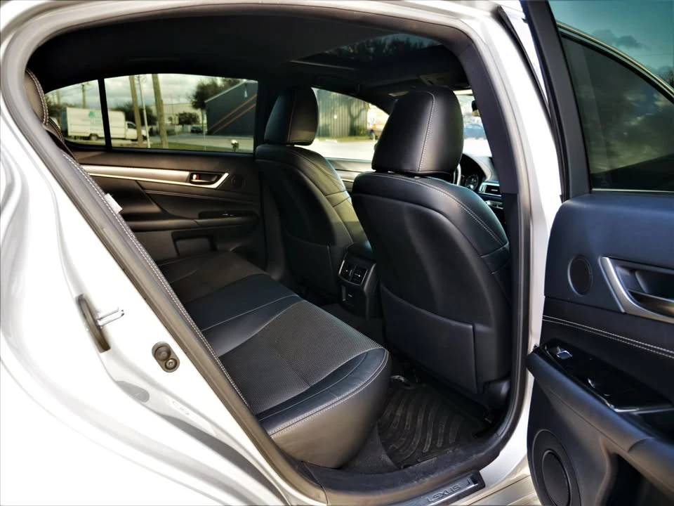 2016 Lexus GS 4th Gen - Image 16 of 19