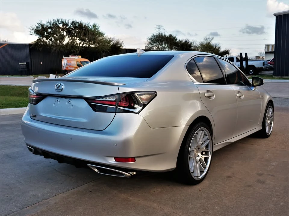 2016 Lexus GS 4th Gen - Image 5 of 19