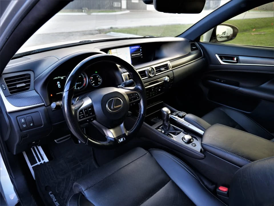 2016 Lexus GS 4th Gen - Image 15 of 19