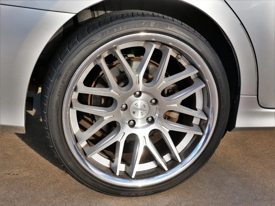 2016 Lexus GS 4th Gen - Image 9 of 19