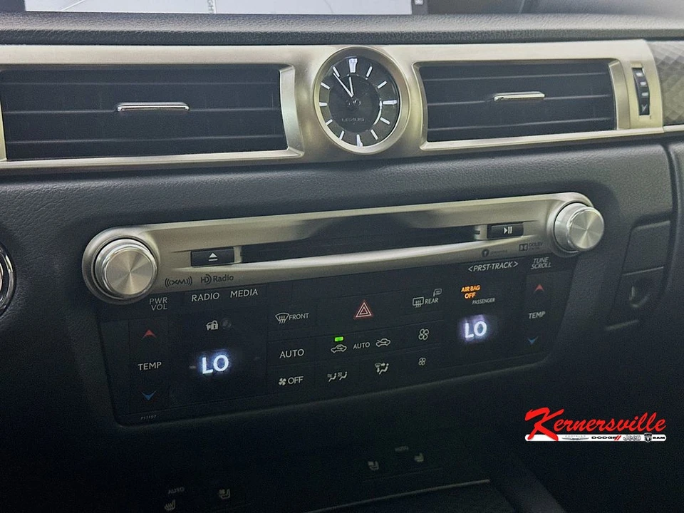 2016 Lexus GS 4th Gen - Image 18 of 24