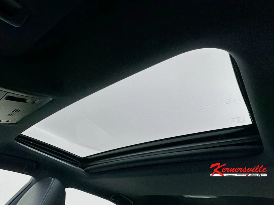2016 Lexus GS 4th Gen - Image 21 of 24