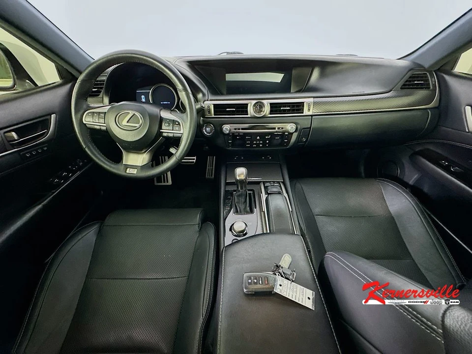 2016 Lexus GS 4th Gen - Image 10 of 24