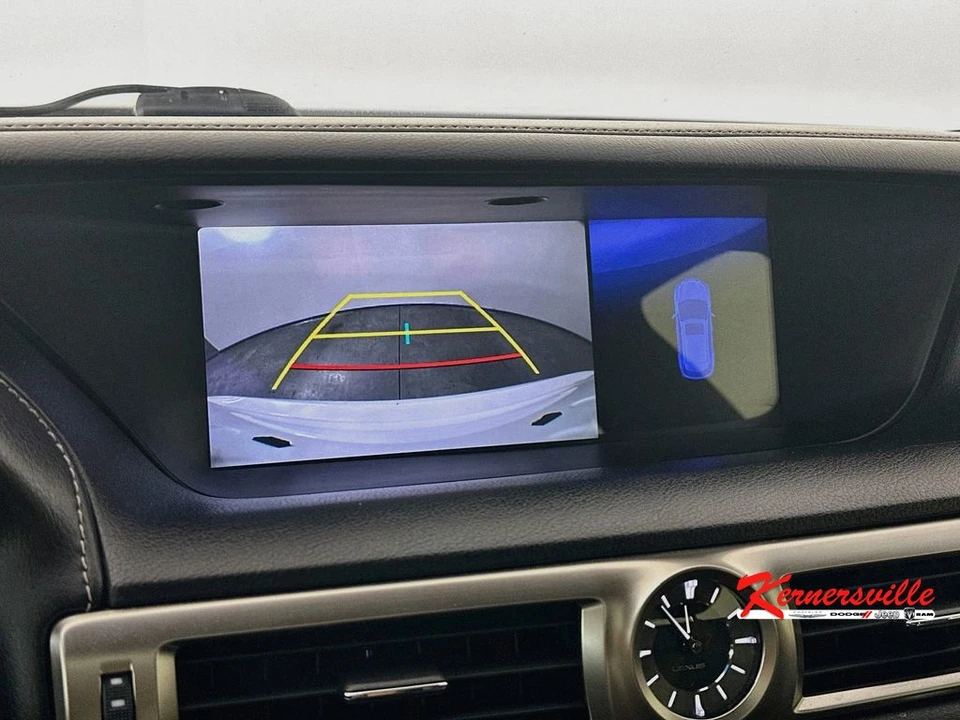 2016 Lexus GS 4th Gen - Image 20 of 24