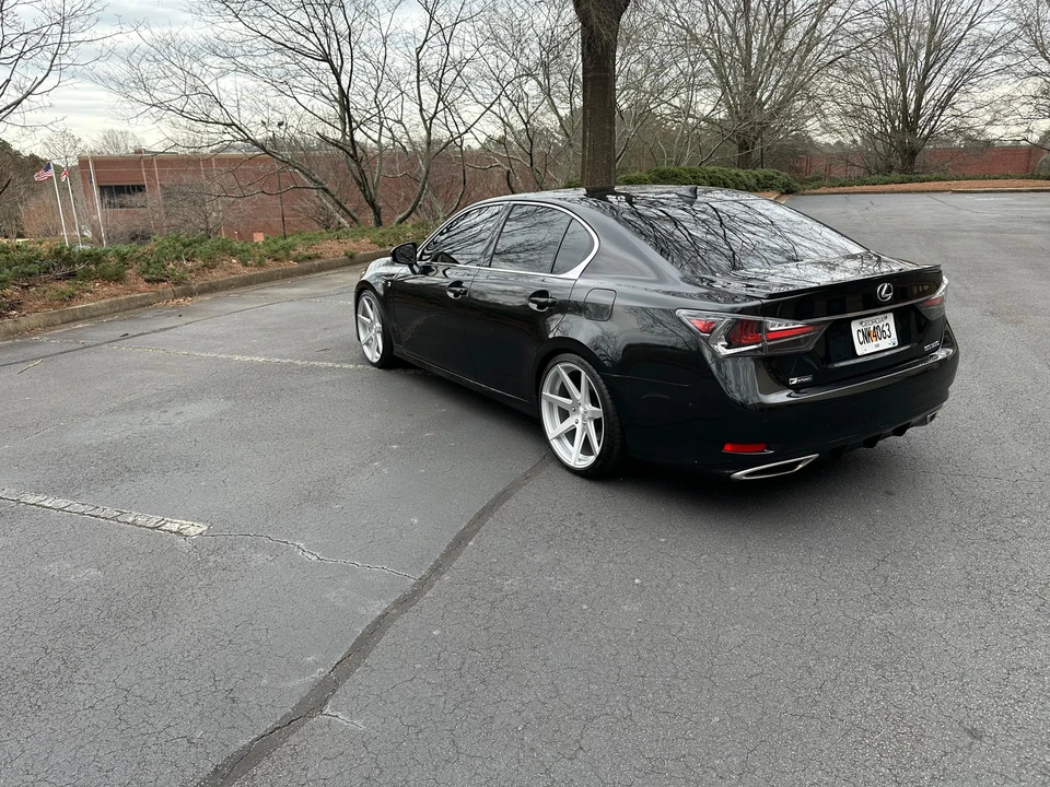 2016 Lexus GS 4th Gen - Image 8 of 31