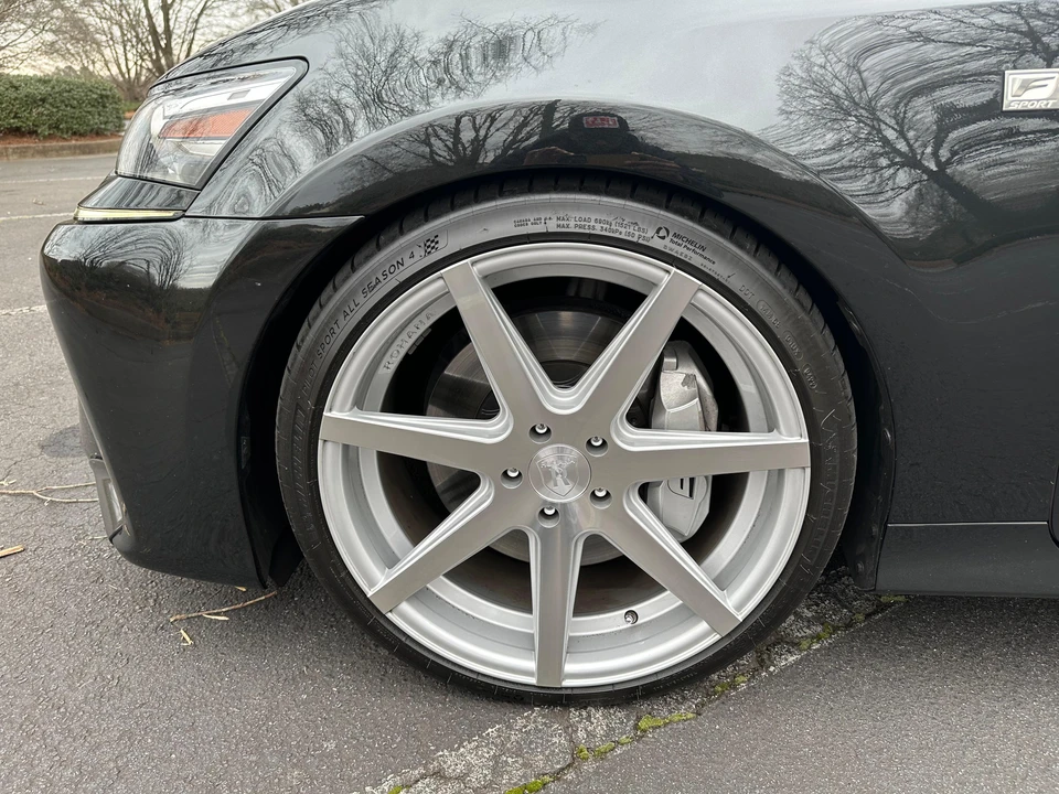 2016 Lexus GS 4th Gen - Image 23 of 31