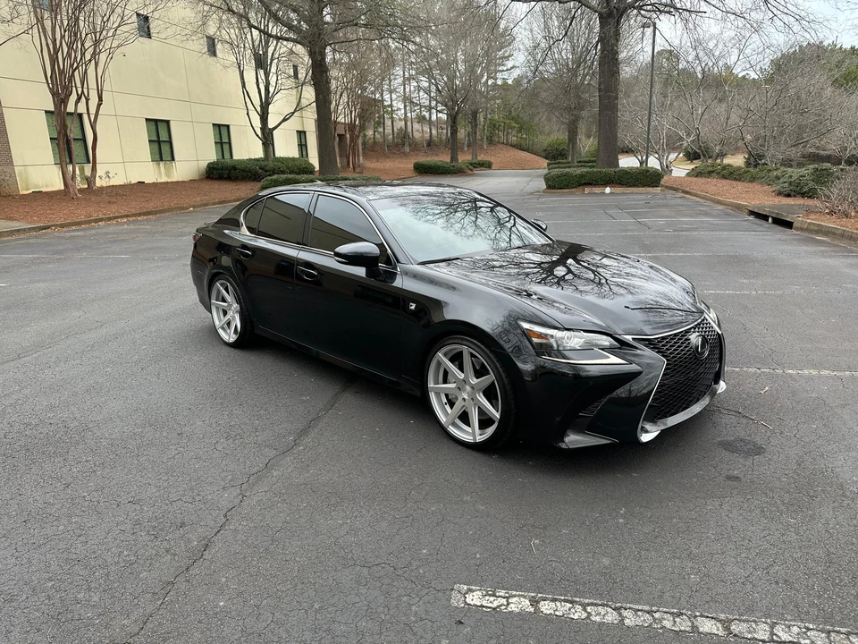 2016 Lexus GS 4th Gen - Image 12 of 31