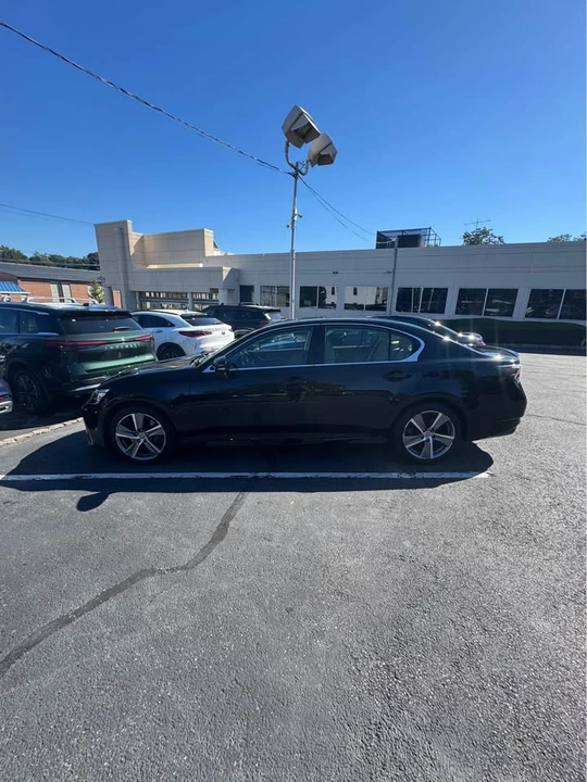 2016 Lexus GS 4th Gen - Image 3 of 9
