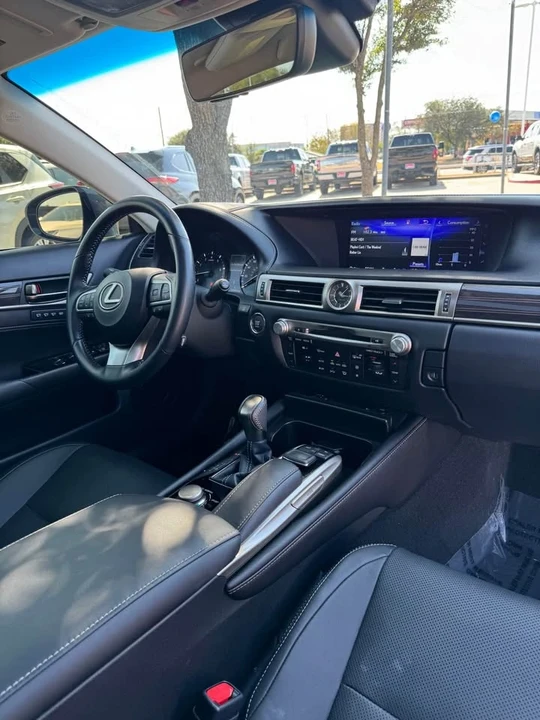 2016 Lexus GS 4th Gen - Image 12 of 14