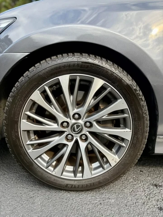 2016 Lexus GS 4th Gen - Image 10 of 10