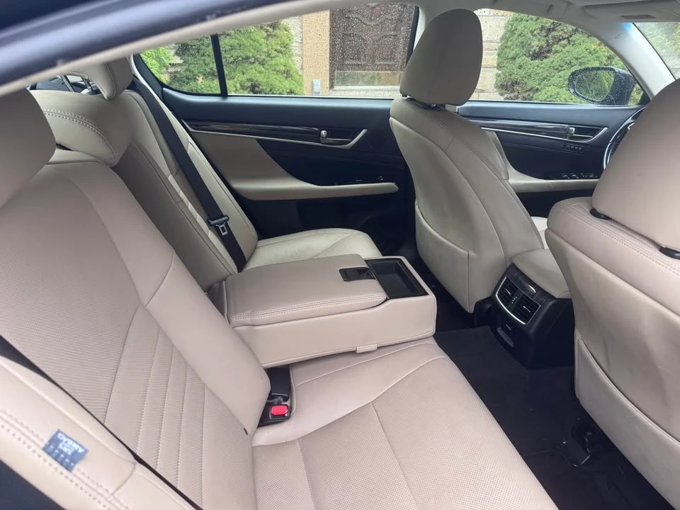2016 Lexus GS 4th Gen - Image 12 of 14