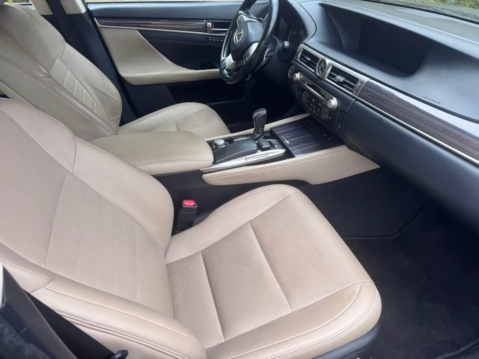 2016 Lexus GS 4th Gen - Image 13 of 14