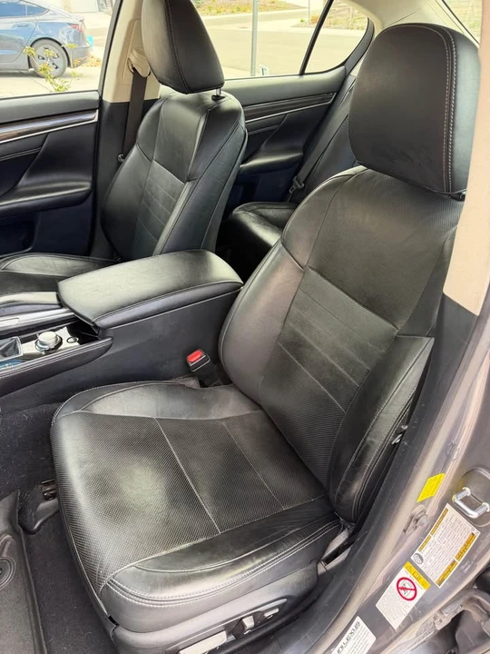 2016 Lexus GS 4th Gen - Image 14 of 19