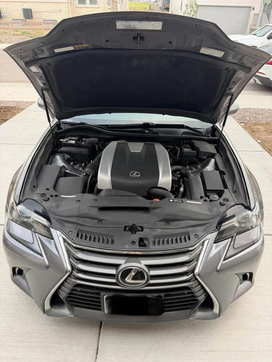 2016 Lexus GS 4th Gen - Image 18 of 19