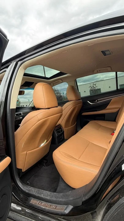 2016 Lexus GS 4th Gen - Image 10 of 17