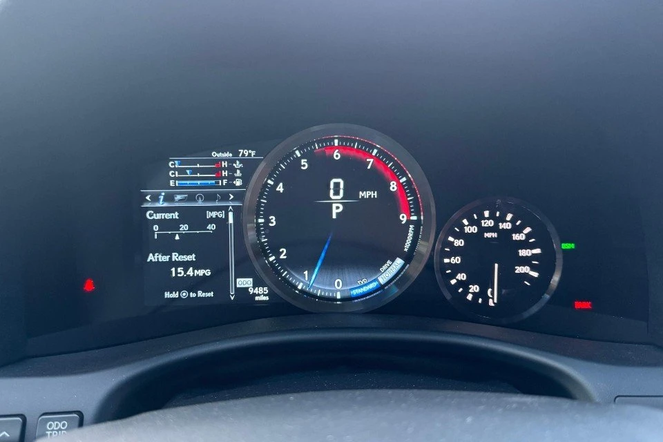 2016 Lexus GS F 4th Gen - Image 9 of 20