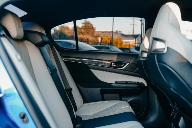 2016 Lexus GS F 4th Gen - Image 20 of 31