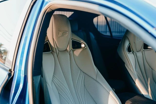 2016 Lexus GS F 4th Gen - Image 23 of 31