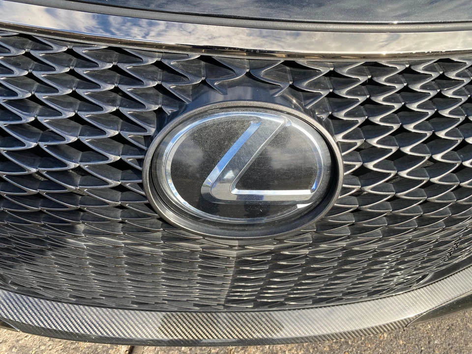2016 Lexus GS F 4th Gen - Image 14 of 31