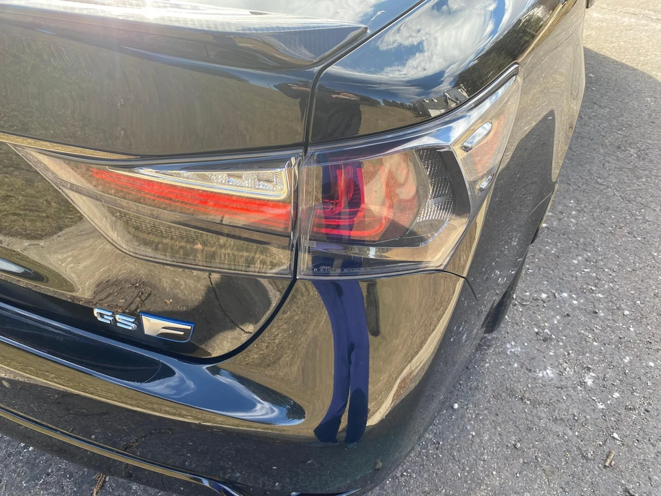 2016 Lexus GS F 4th Gen - Image 20 of 31