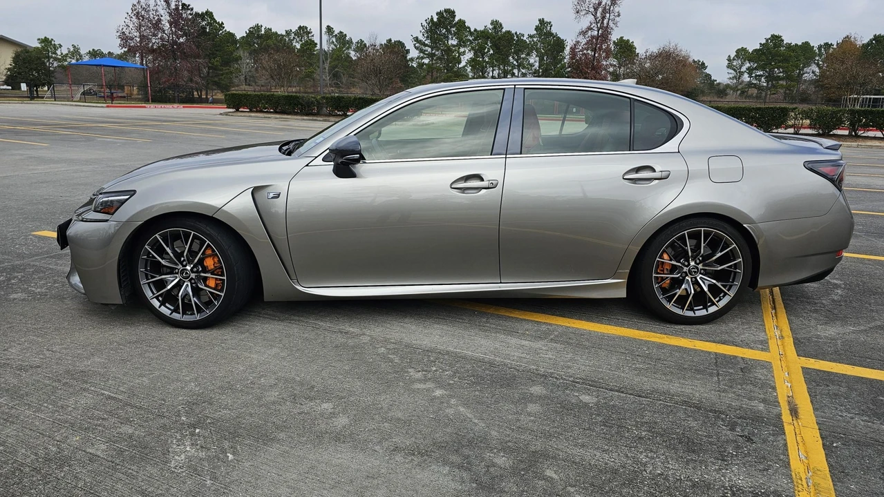 2016 Lexus GS F 4th Gen - Image 15 of 31
