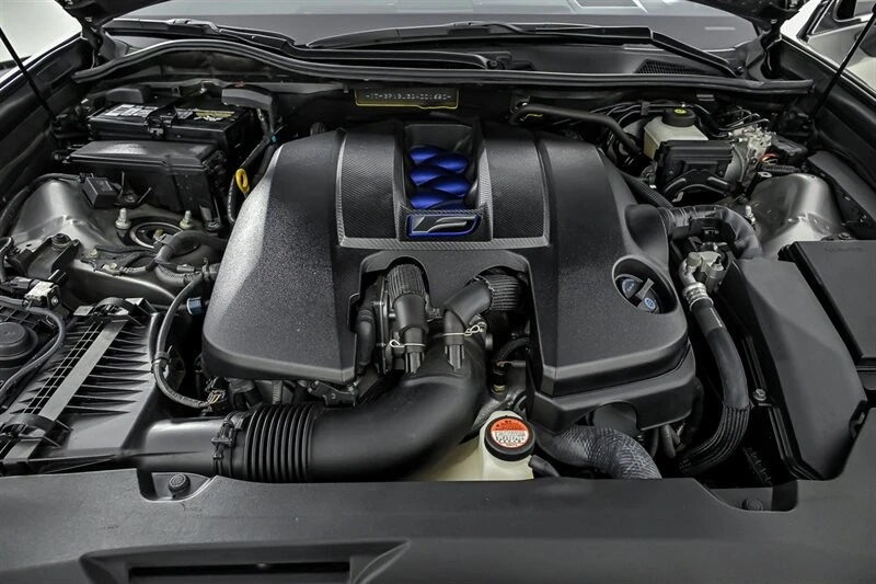 2016 Lexus GS F 4th Gen - Image 13 of 31