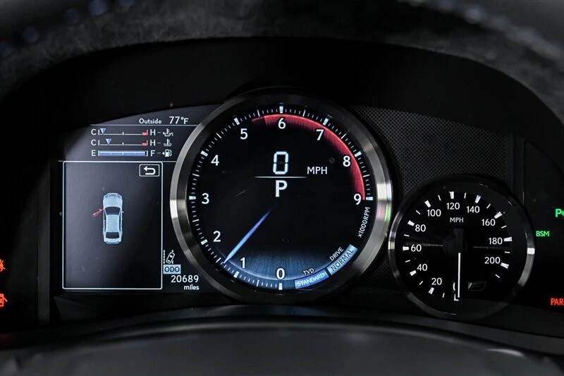 2016 Lexus GS F 4th Gen - Image 23 of 31
