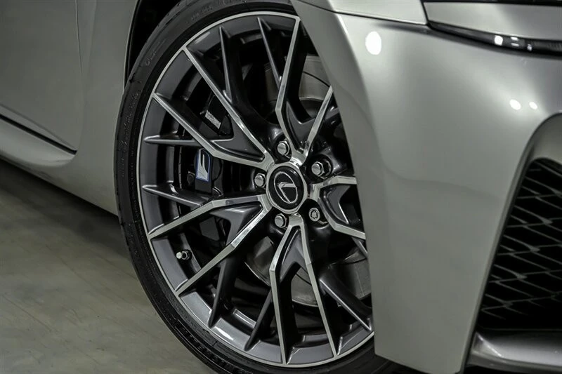 2016 Lexus GS F 4th Gen - Image 4 of 31