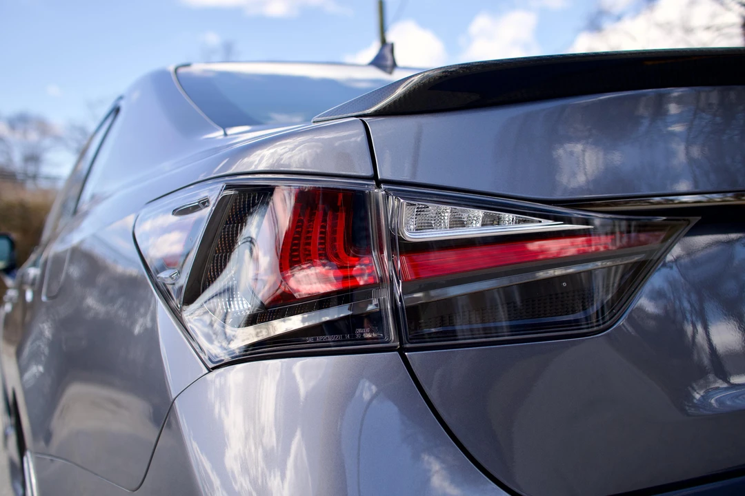 2016 Lexus GS F 4th Gen - Image 31 of 31