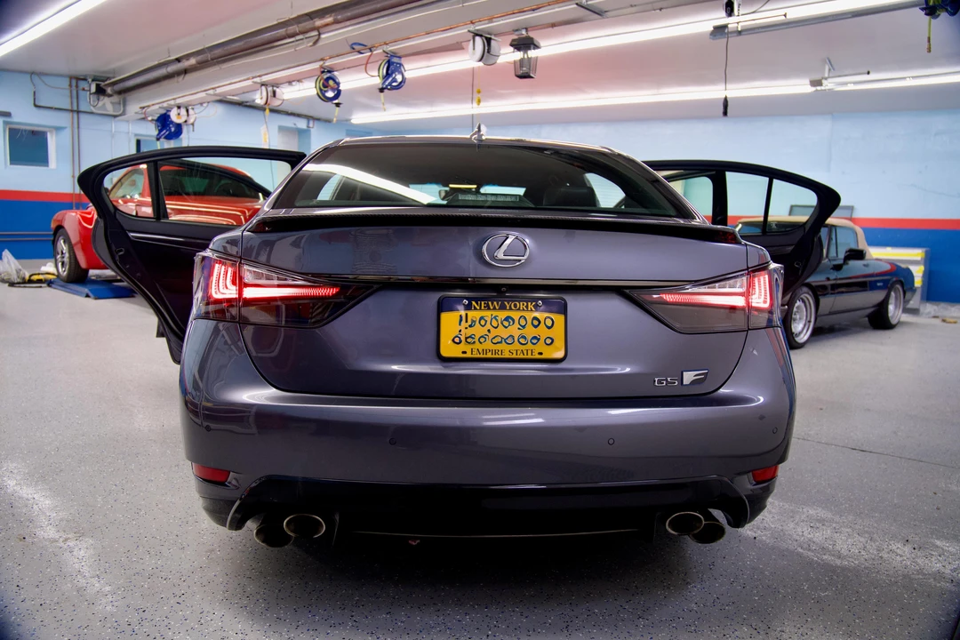 2016 Lexus GS F 4th Gen - Image 18 of 31