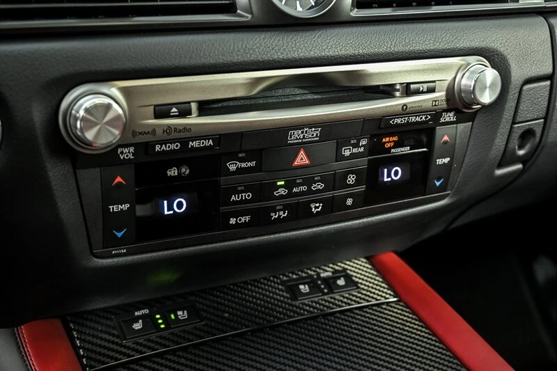 2016 Lexus GS F 4th Gen - Image 28 of 31