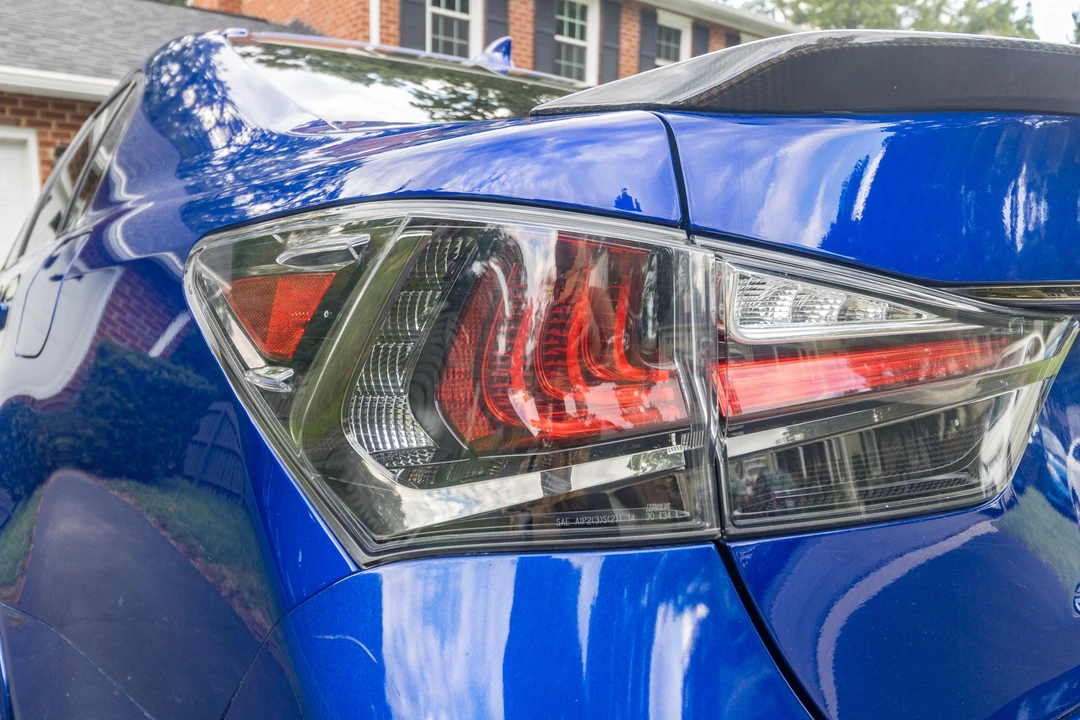 2016 Lexus GS F 4th Gen - Image 18 of 31