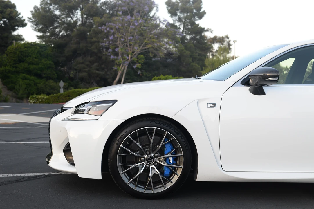 2016 Lexus GS F 4th Gen - Image 23 of 31