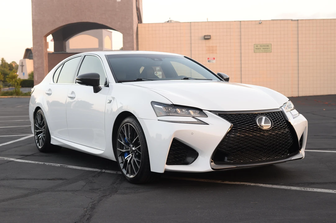 2016 Lexus GS F 4th Gen - Image 13 of 31