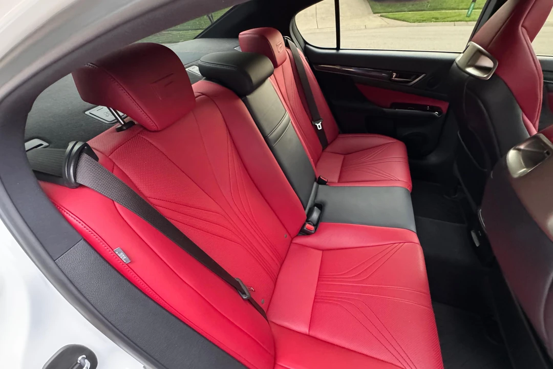 2016 Lexus GS F 4th Gen - Image 29 of 31