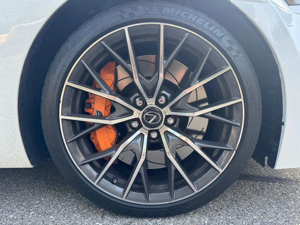 2016 Lexus GS F 4th Gen - Image 26 of 31